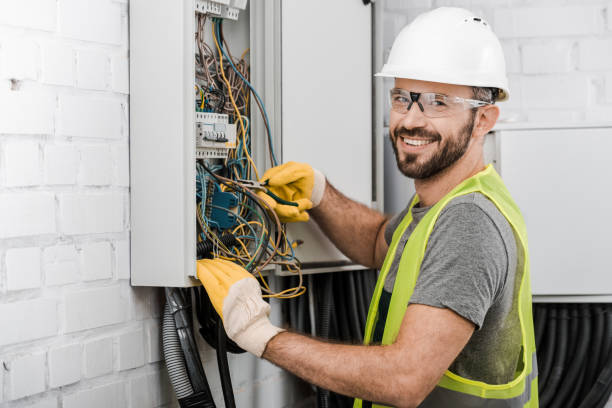 Best Circuit Breaker Repair  in Sisters, OR